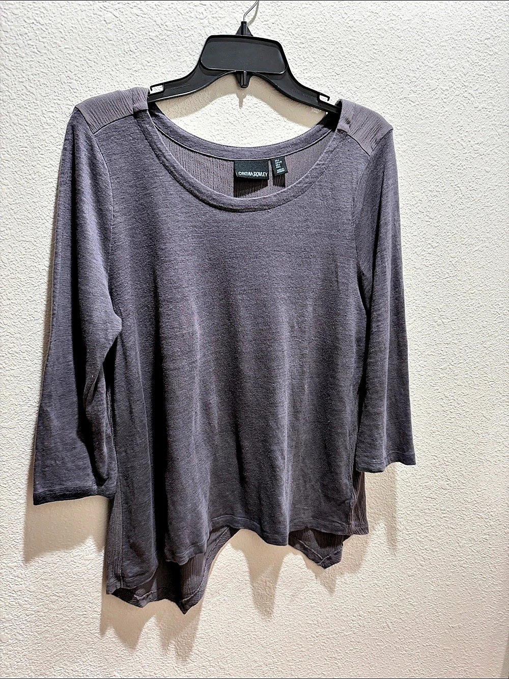 Long Sleeve Gray Tunic with fashionable hemline, asymmetrical and stylish.
